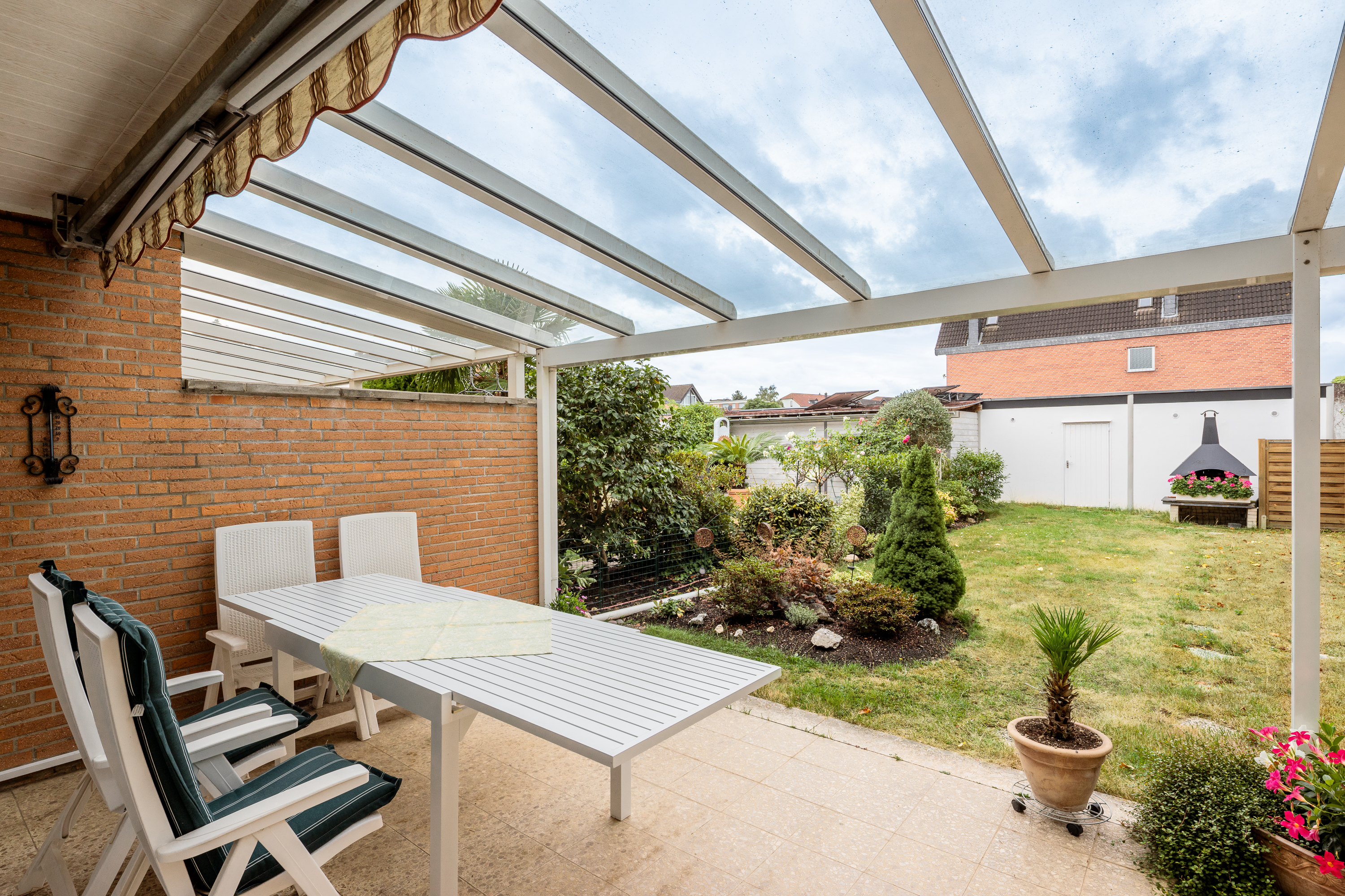 Reihenmittelhaus mit Garten & Garage in Kerpen-Sindorf